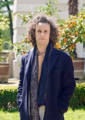 Fourré, Pierre